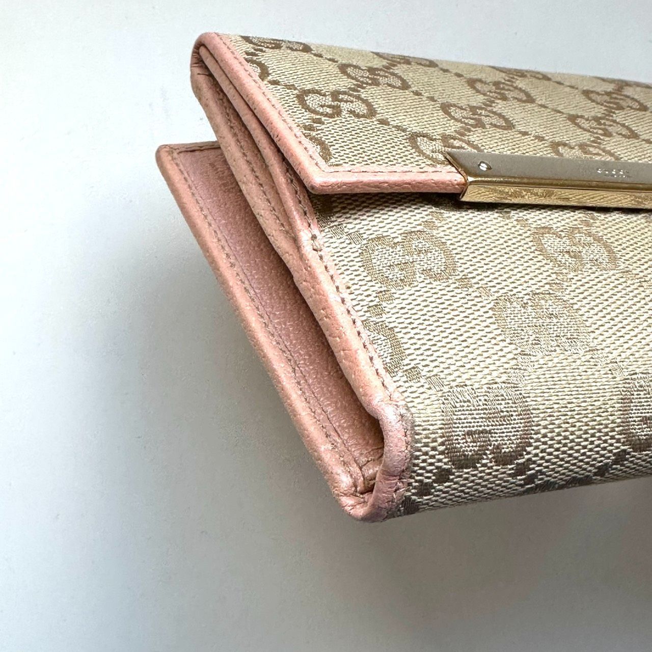  グッチ GUCCI 二つ折り財布 グッチシマ キャンバス 二つ折り財布 折り財布