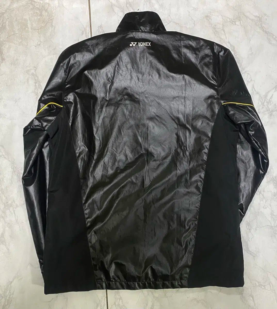 ヨネックス ブラック