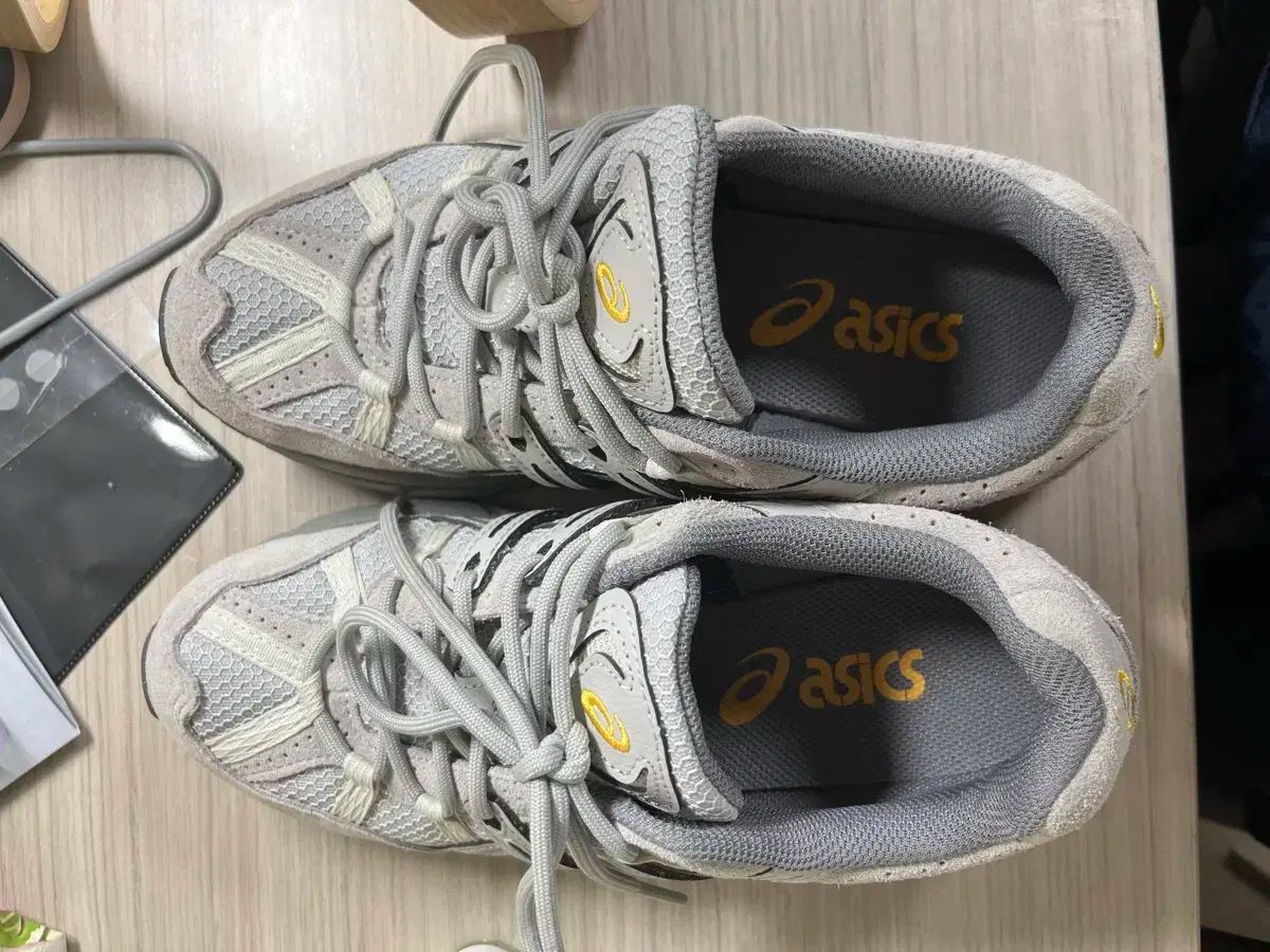 アシックス ゲルソノマ 15-50 オイスターグレー 230