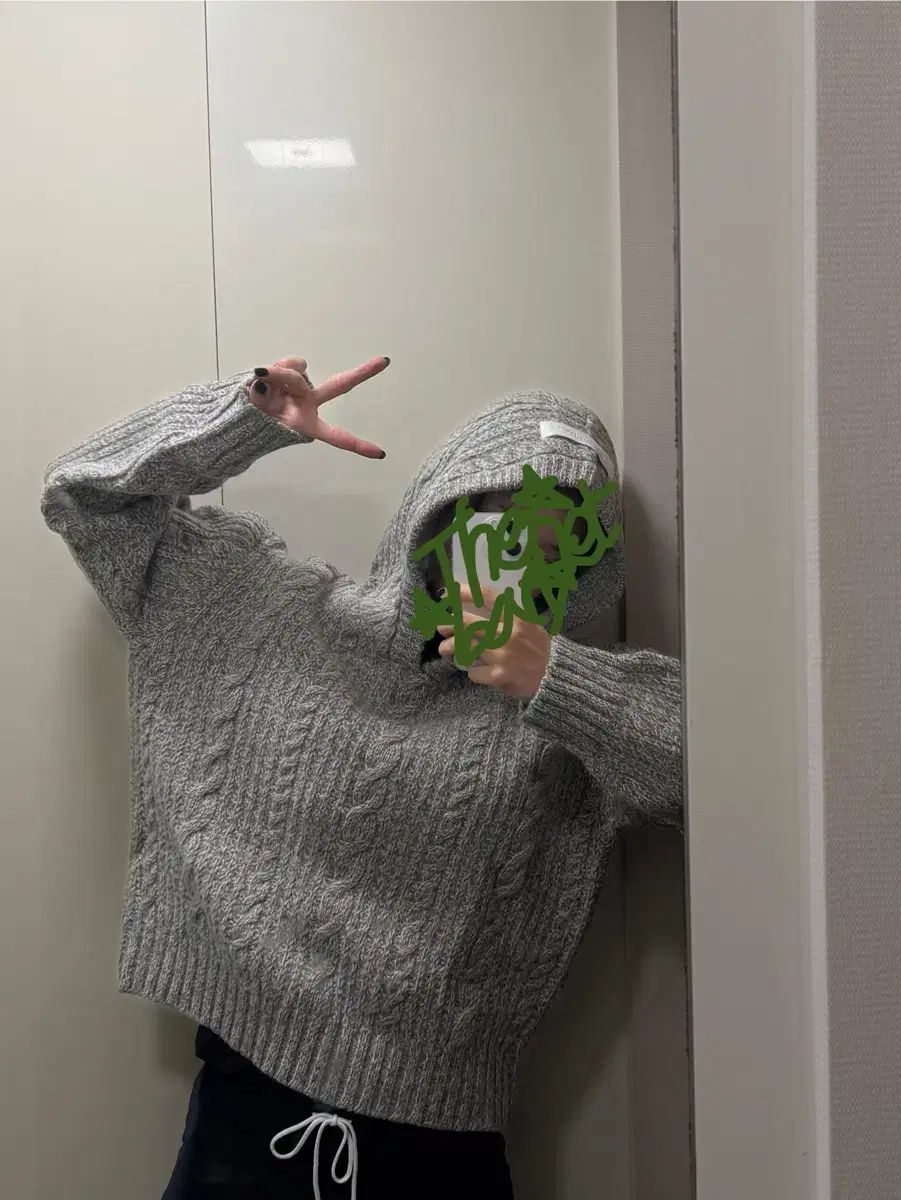 ザ バーネット ケーブル Tシャツ フーディー グレー GINKGOPHARMACY_COM