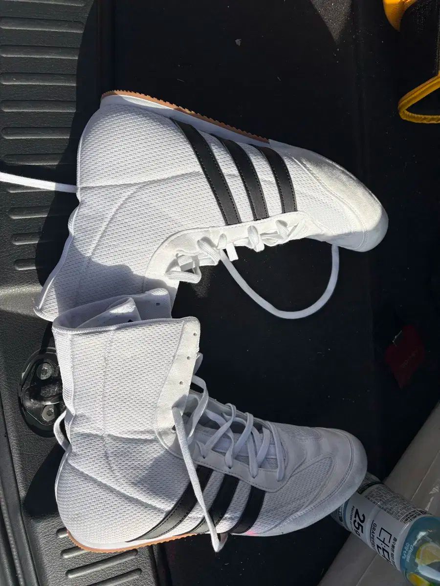 アディダス ボクシング レスリングシューズ ホワイト 275 mm