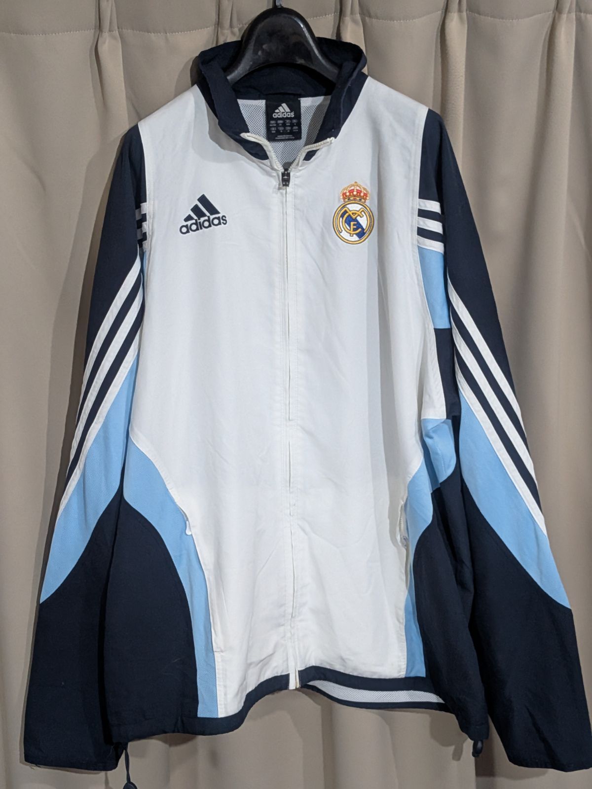 アディダスオリジナルス　レアル・マドリード ジャージ上 adidas ジャージ レアル・マドリード TERRACE ICON トラックトップ