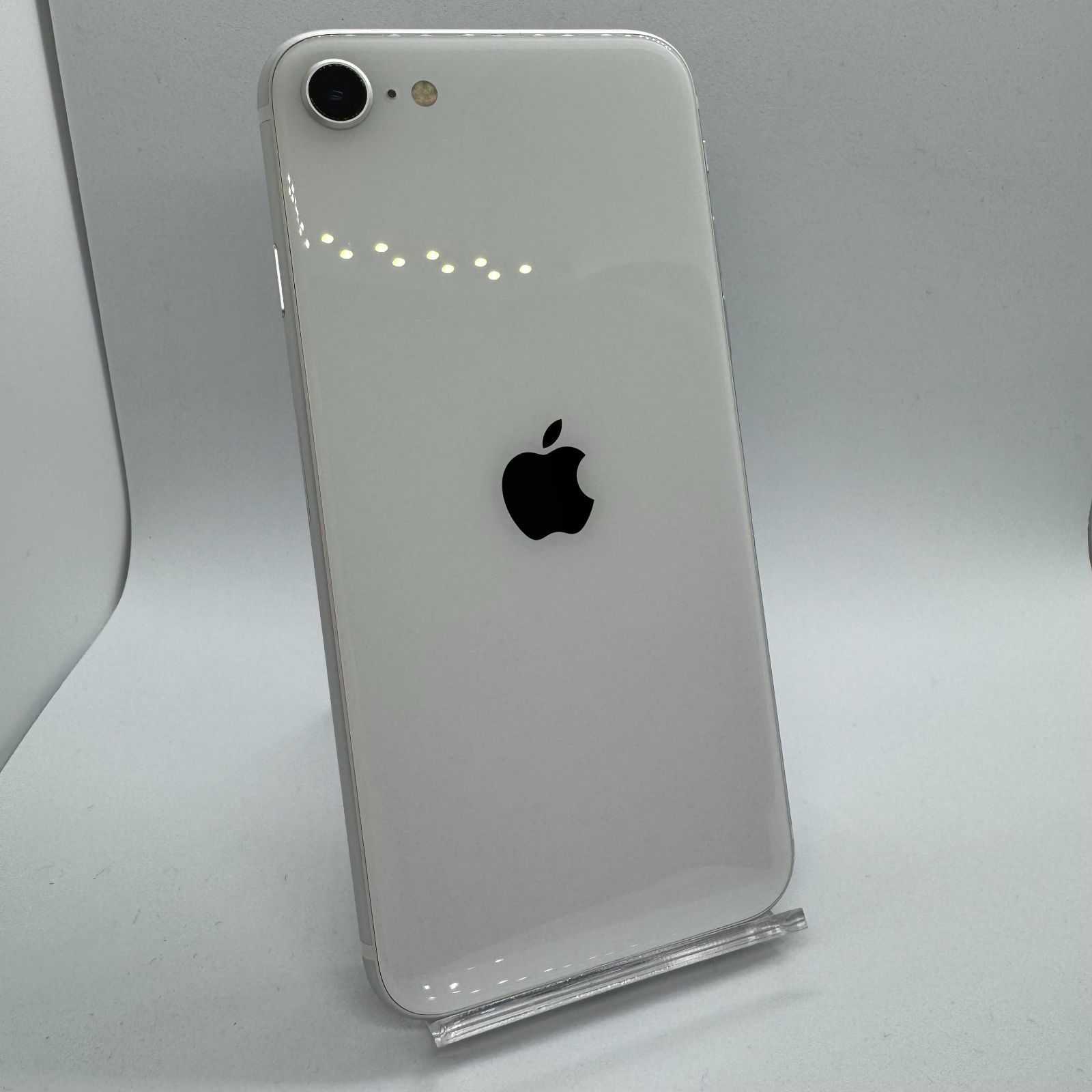中古】iPhoneSE2 64GB バッテリー100％ White - メルカリ