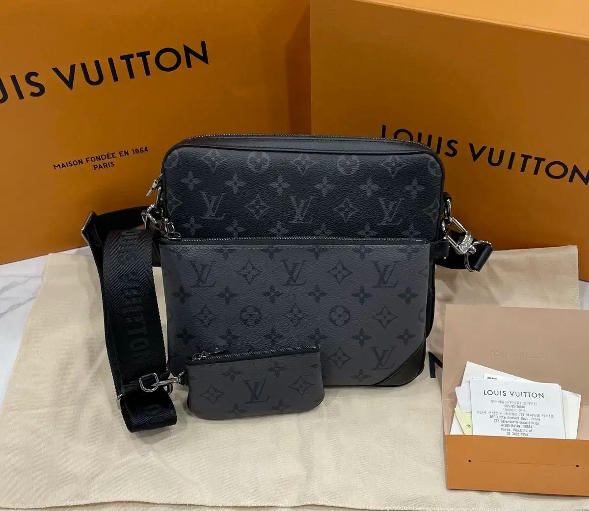 級 ルイヴィトン エクリプス トリオリップ メッセンジャーバッグ