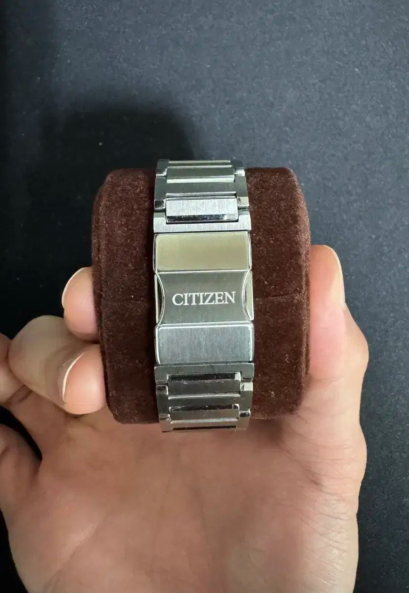 CITIZEN