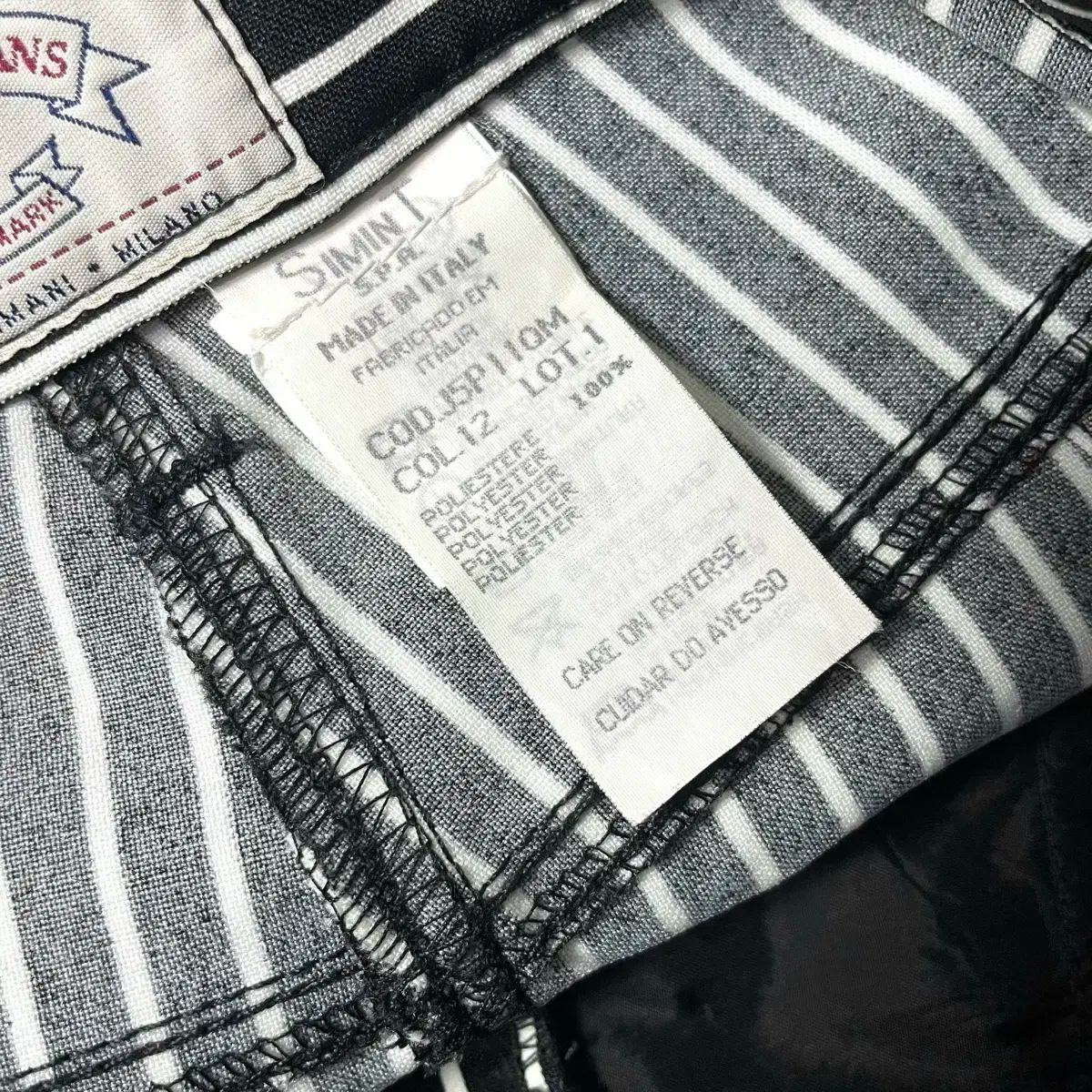 翌日配送。 ARMANI アルマーニ レディース ストライプ パンツ ズボン 24-25 【最新作入荷】