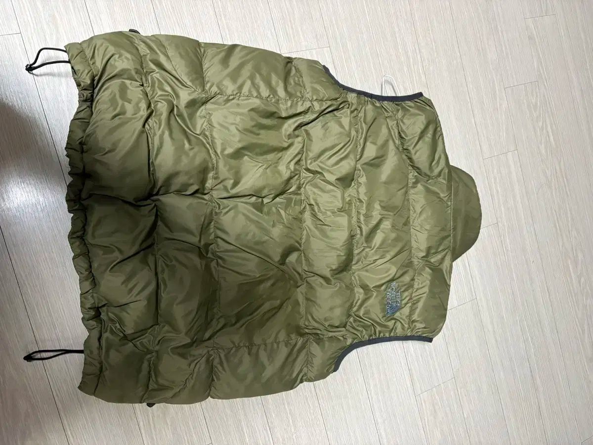 ザノースフェイス ダウン ベスト カーキ M