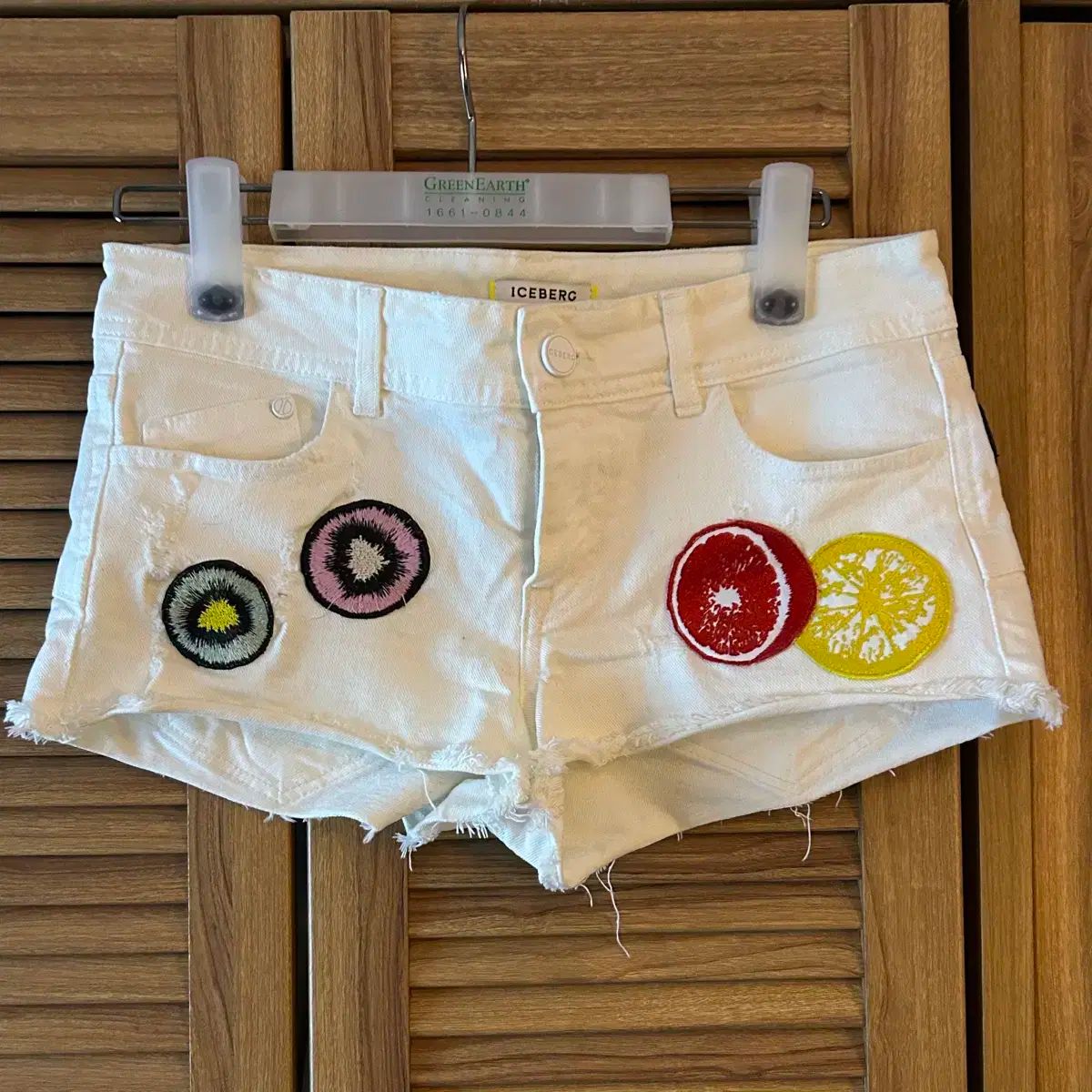 アイスバーグ Iceberg 白 デニム ハーフパンツ 26 サイズ