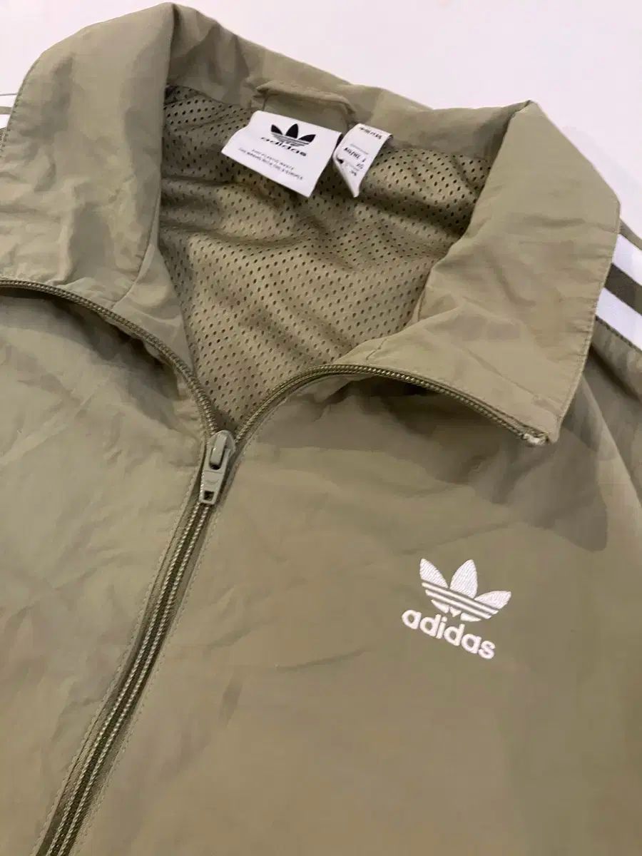 アディダス TOMORROW X TOGETHER(TXT) ヨンジュン(YEONJUN・チェ