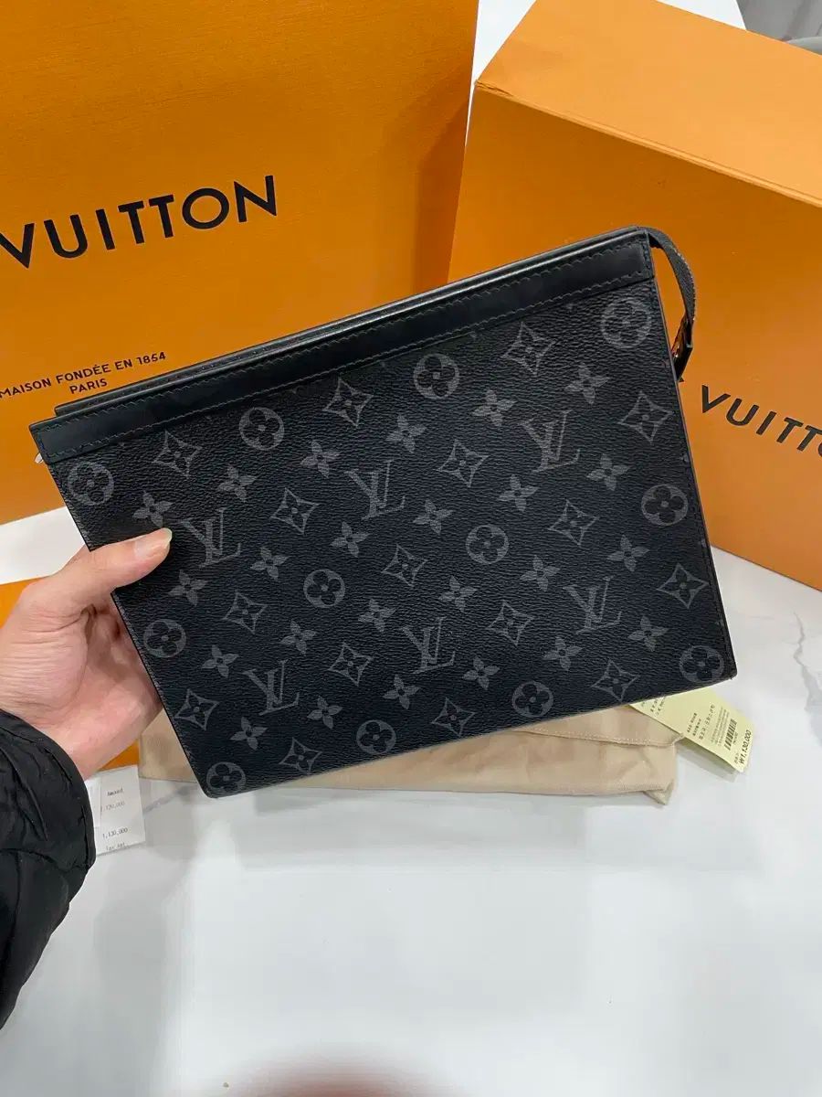 ルイヴィトン エクリプス ポシェット ヴォワヤージュ クラッチバッグ WWW_SMP1DAWEKUDUS_SCH_ID