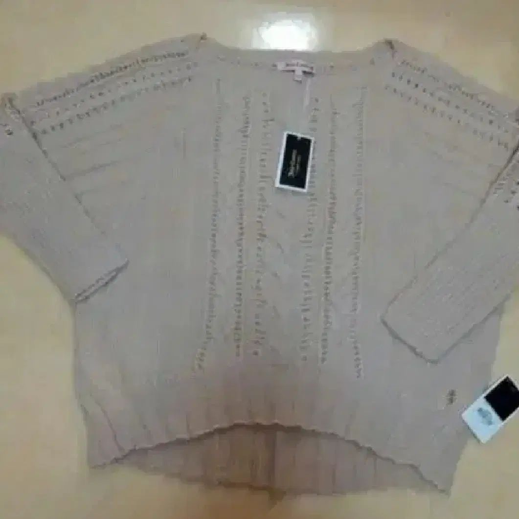 JUICY COUTURE ジューシークチュール ベージュ モヘア ケーブル編み セーター