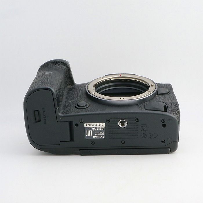 美品・付属品多数 CANON キャノン EOS R5 （ボディのみのバラ売り有） 美品・付属品多数 CANON キャノン EOS R5 （ボディのみのバラ売り有