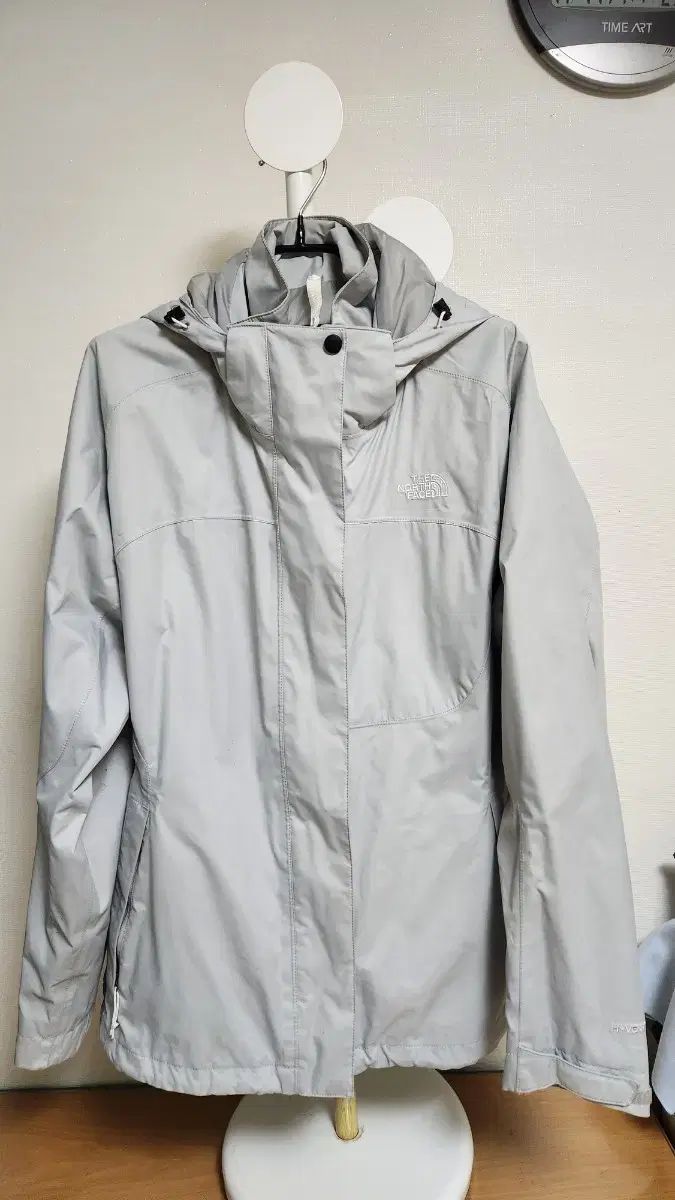 THE NORTH FACE ザノースフェイス レディース ウィンドブレーカー ジャケット XL