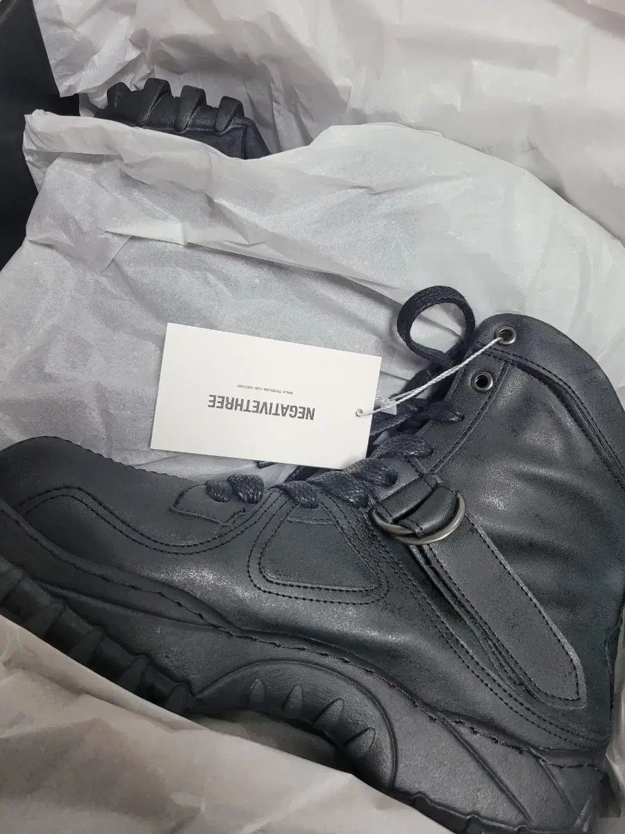 ネガティブスリー スニーカーブーツ ブラック 250