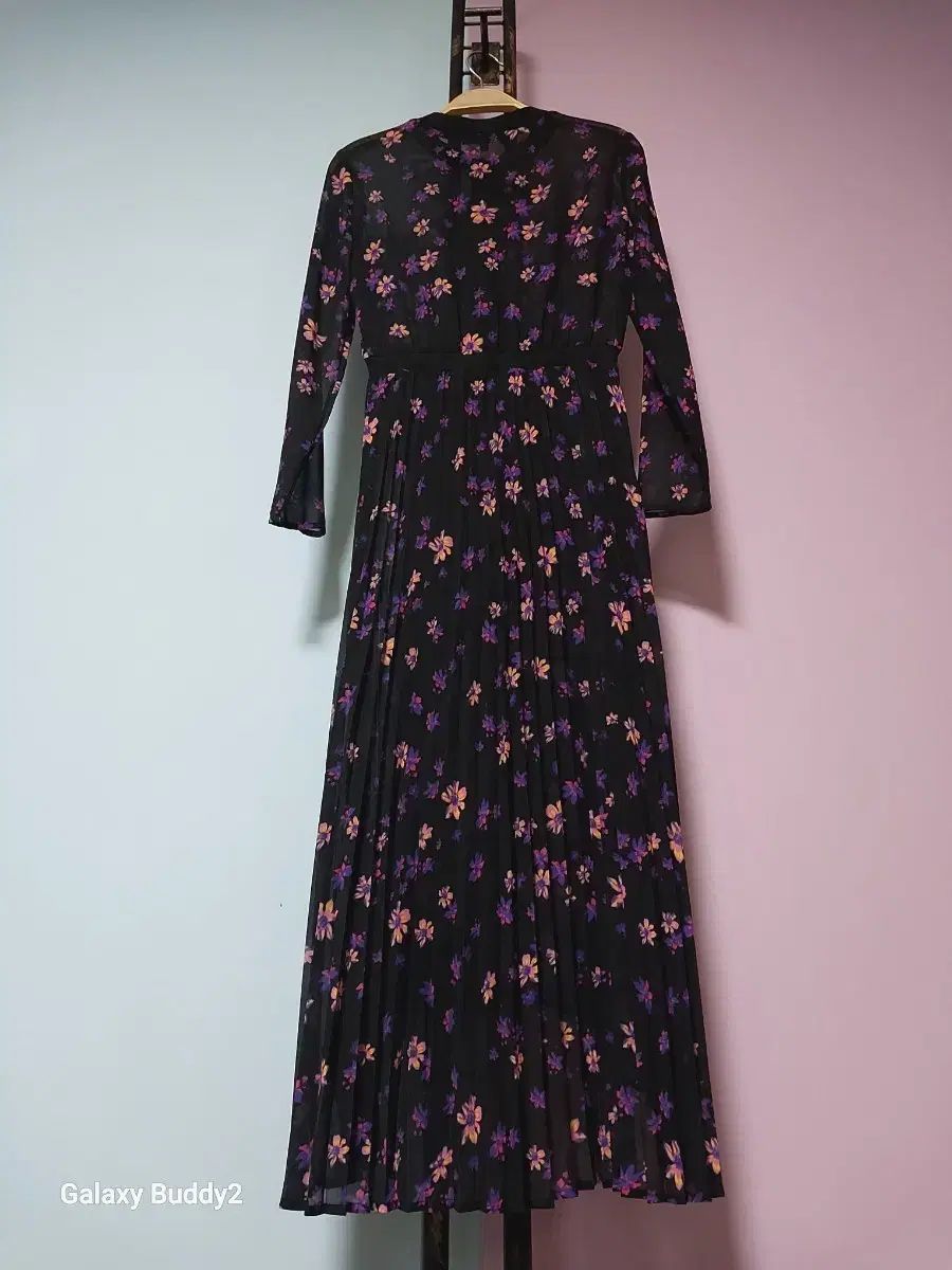 麻黒フラワー ロング プリーツ ONE PIECE 1