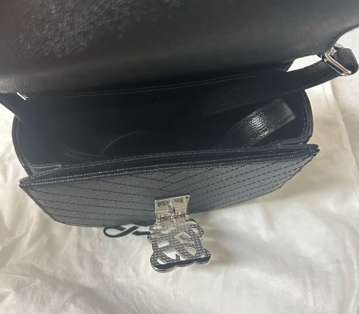  ルイキャトルズ バッグ ミニ 新 サドル クロスバック ブラック メッセンジャーバッグ ショルダーバッグ