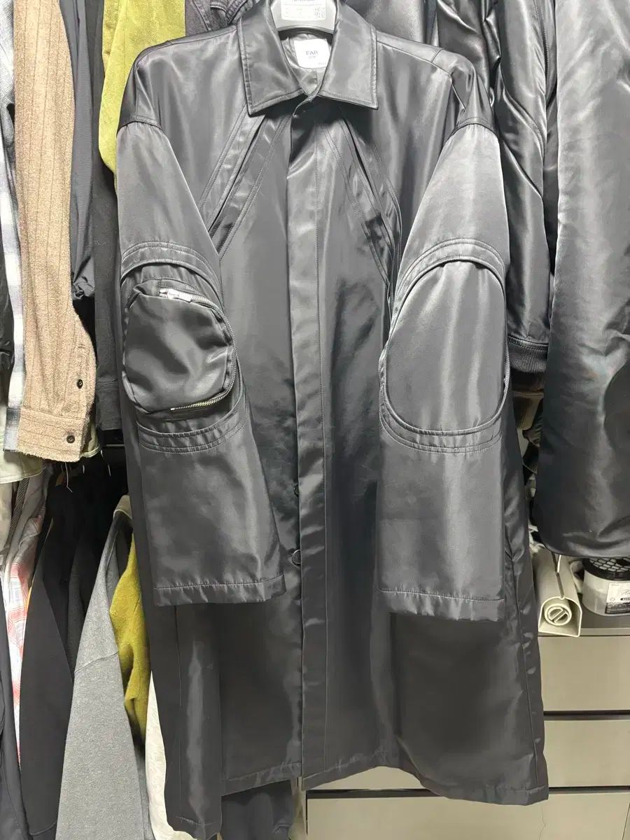 FAR ARCHIVE サークル コート FAR FROM WHAT