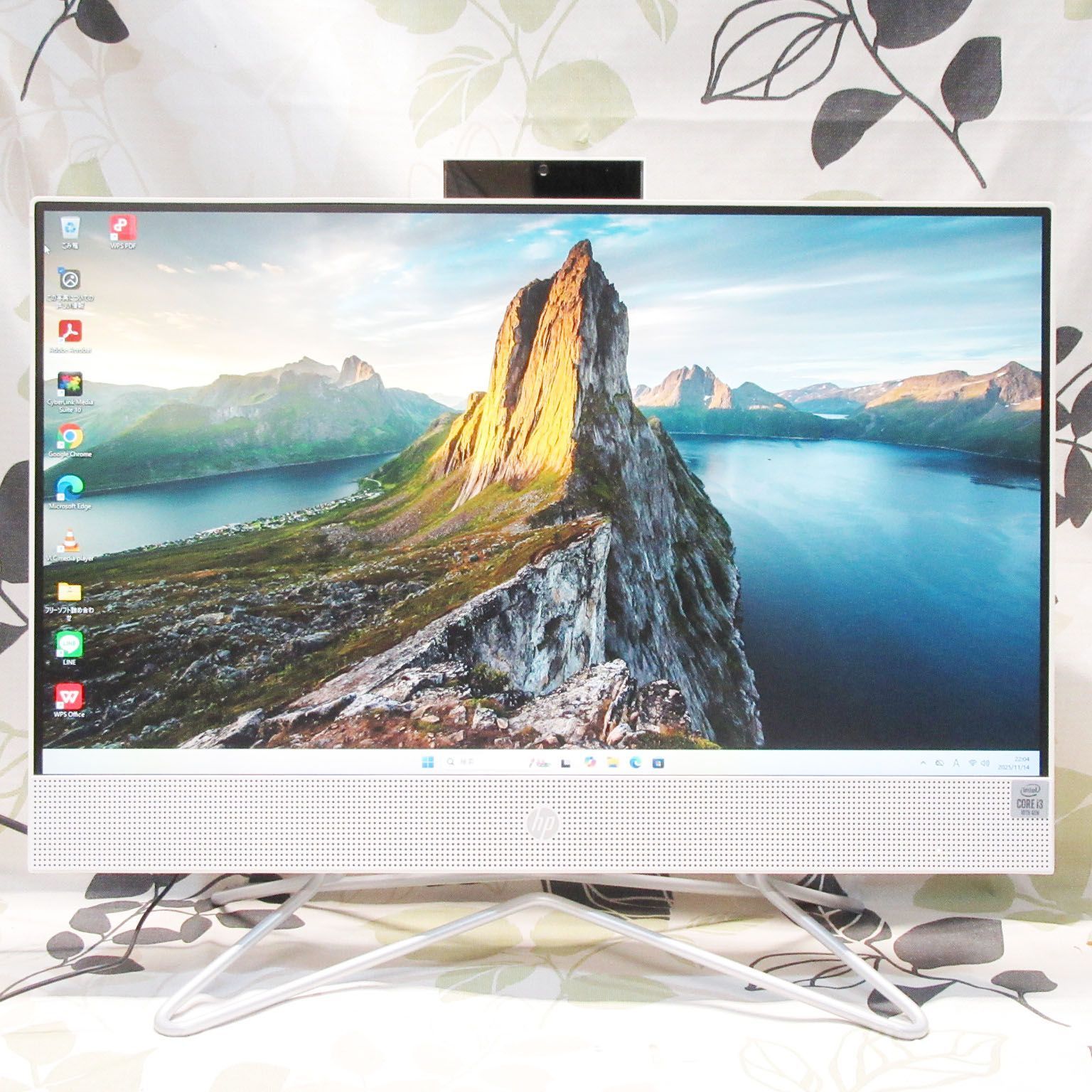 品 Win 11 対応10世代i 3 メ8 SSD 480 カメラ 無線 タッチ