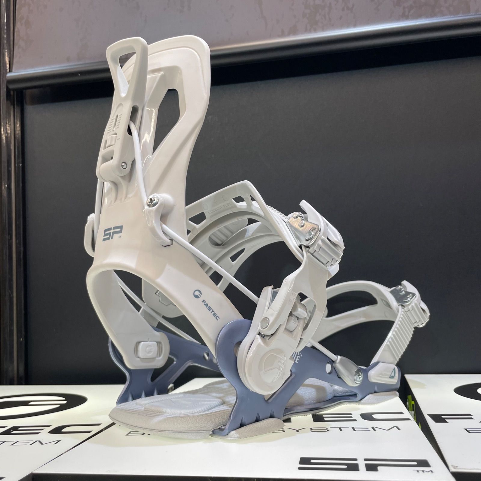 25-26 SP bindings CORE blue