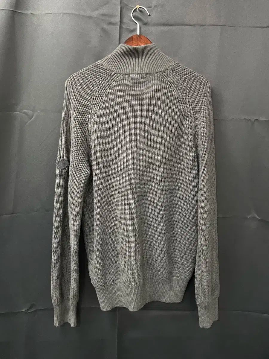 J LINDEBERG ゴルフ ジップアップニット