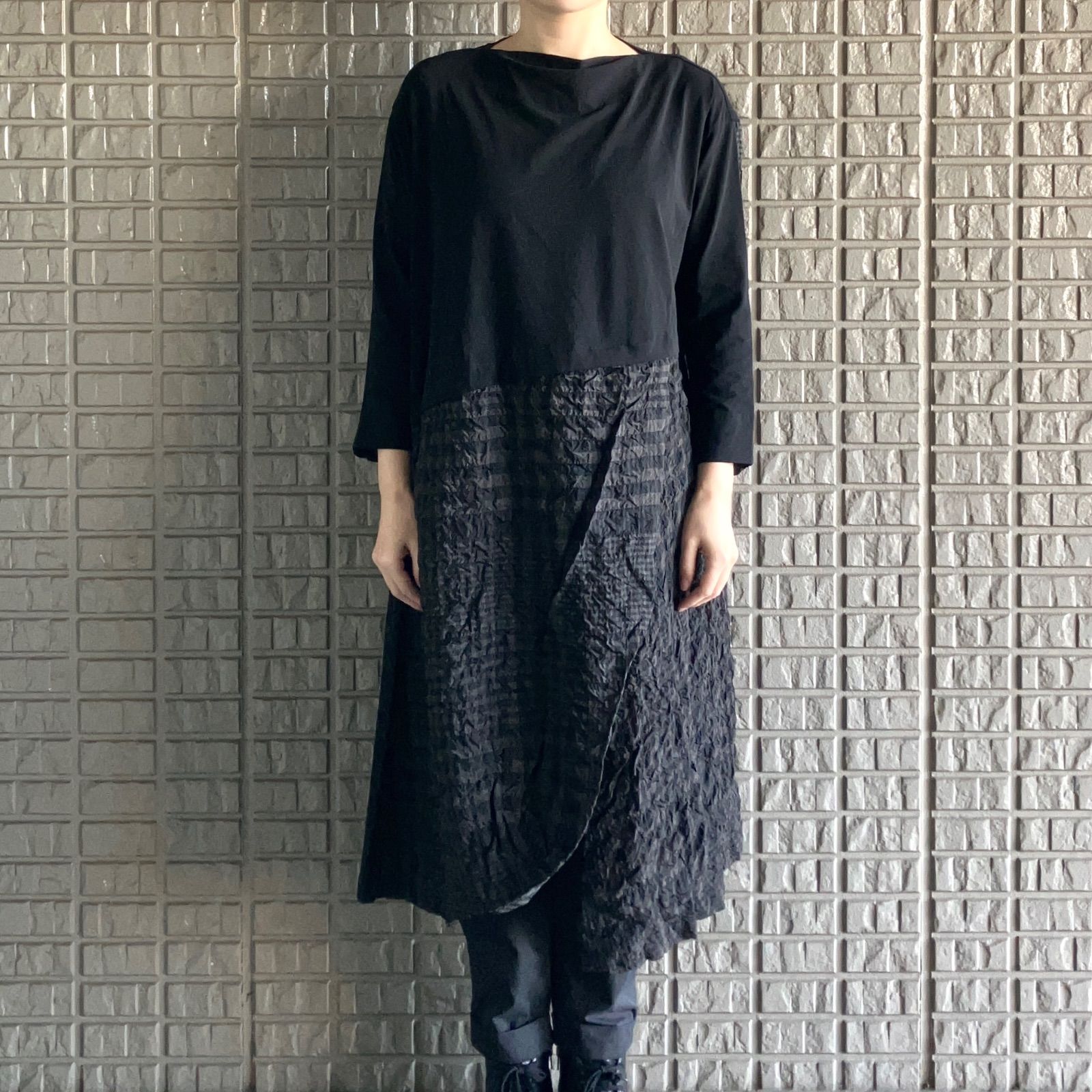 芽風 異素材切り替えしのロングワンピース ブラック チェック柄 長袖 デザイナーズ