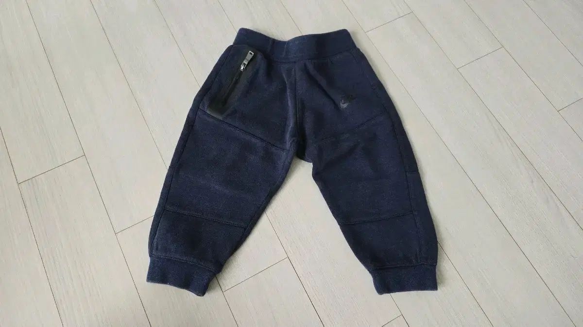 ユア(YOOA)衣類コレクション