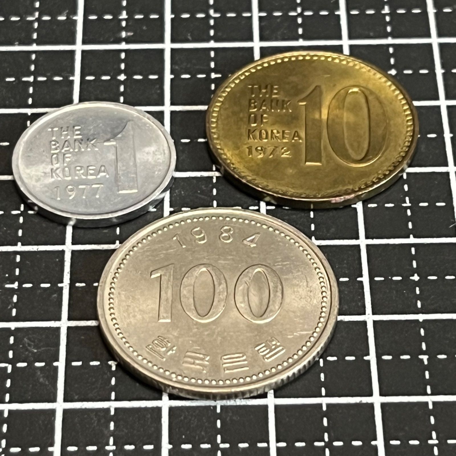 韓国ウォン 古銭3枚セット／1ウォン1977・10ウォン1972・100ウォン1984