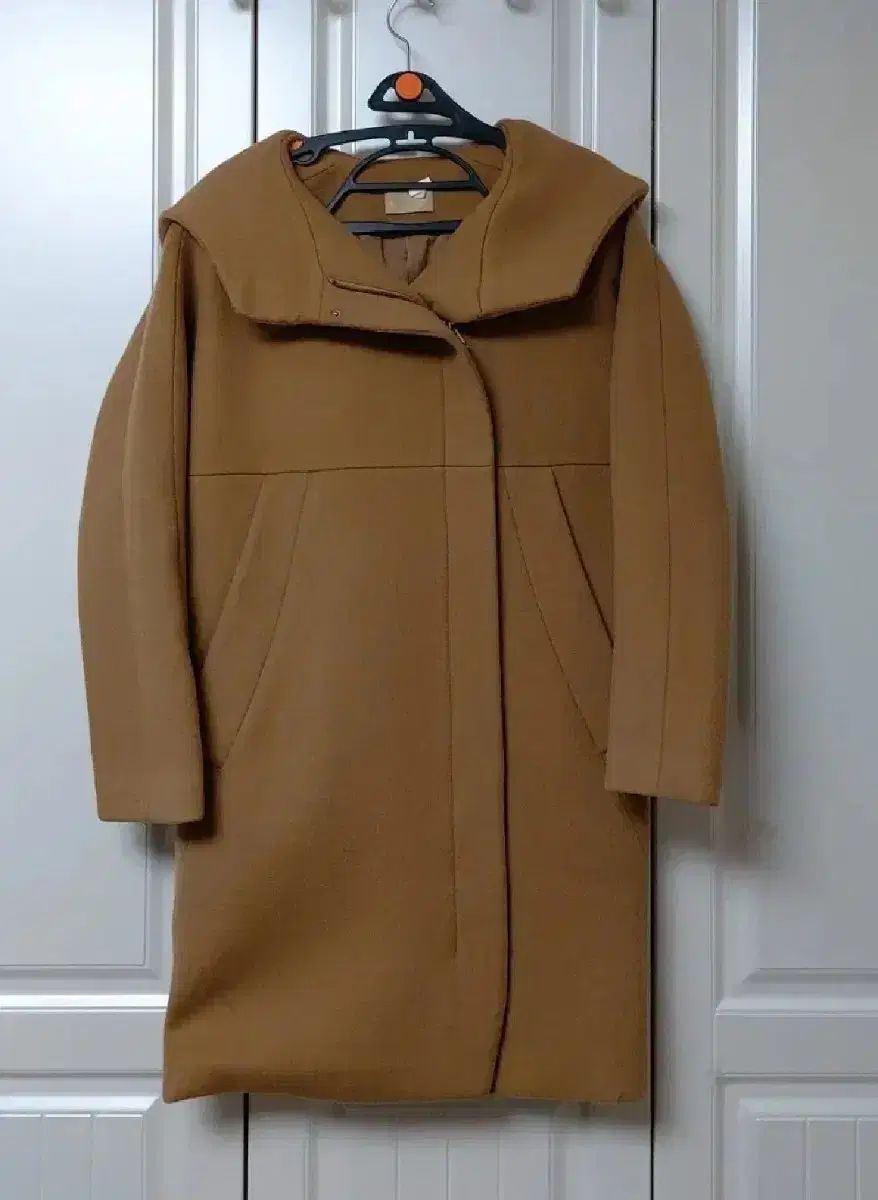 ミシャコート ベージュ キャメル色フードコート55