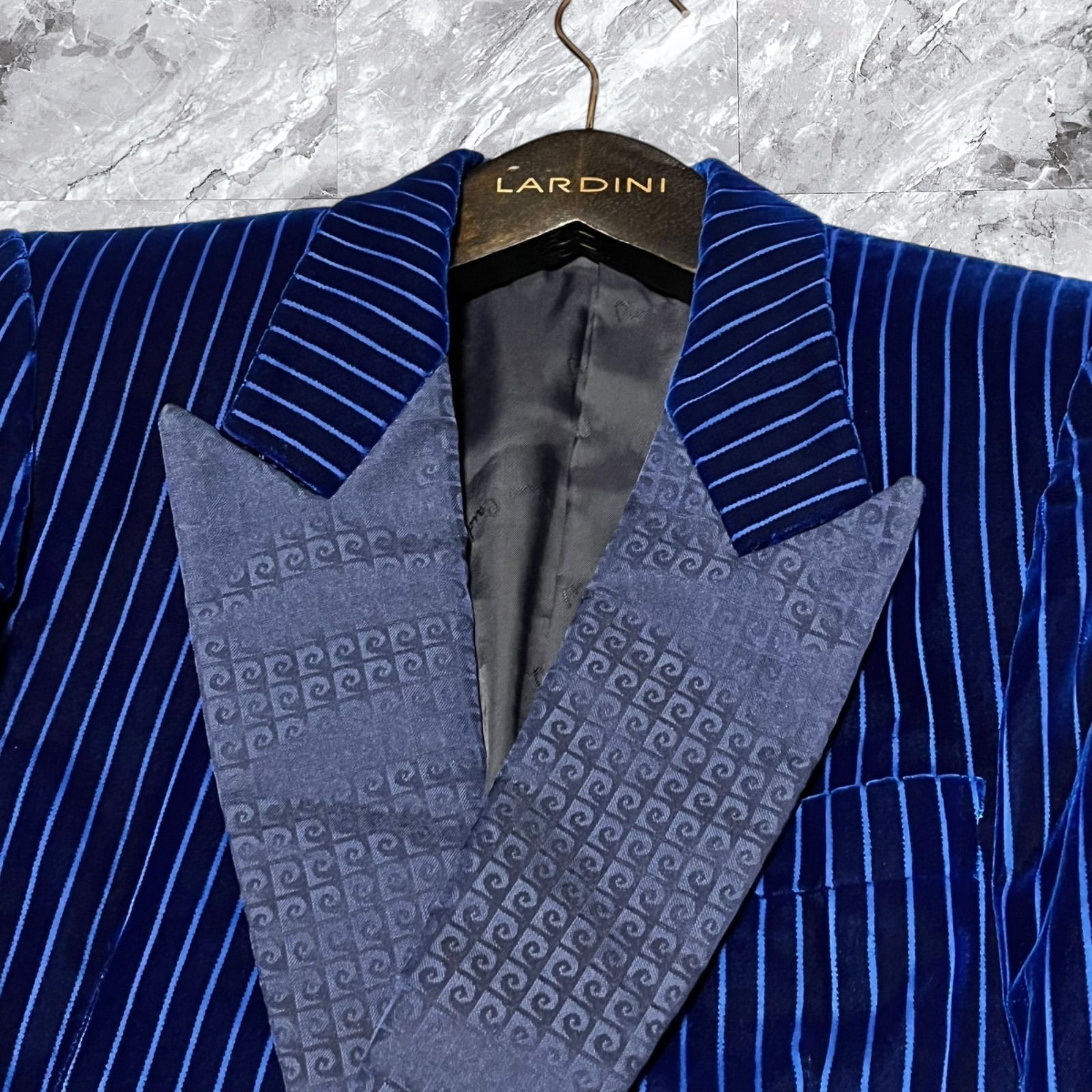 極美品 pierre cardin ピエールカルダン 極美品 テーラードジャケット