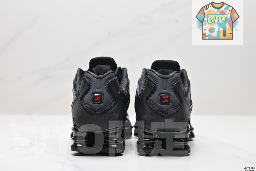 ナイキ ウィメンズ