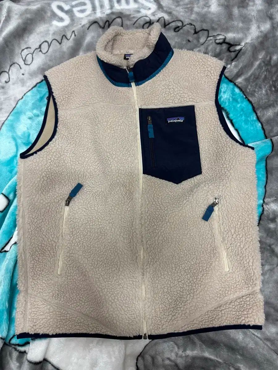 パタゴニア レトロ ベスト アイボリー Lサイズ