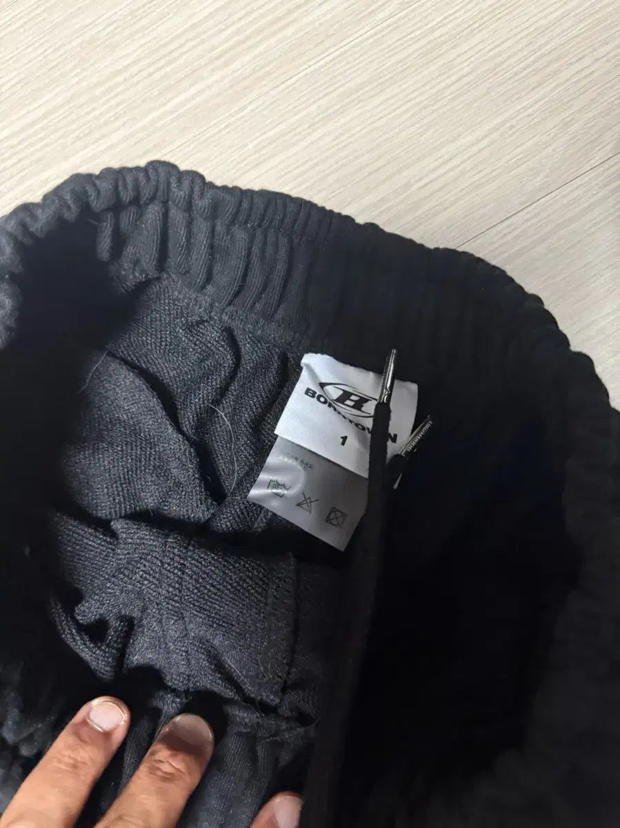  BORN TO WIN クロム B ブラック セミ ワイド パンツ ヨガウェア ヨガ ピラティス