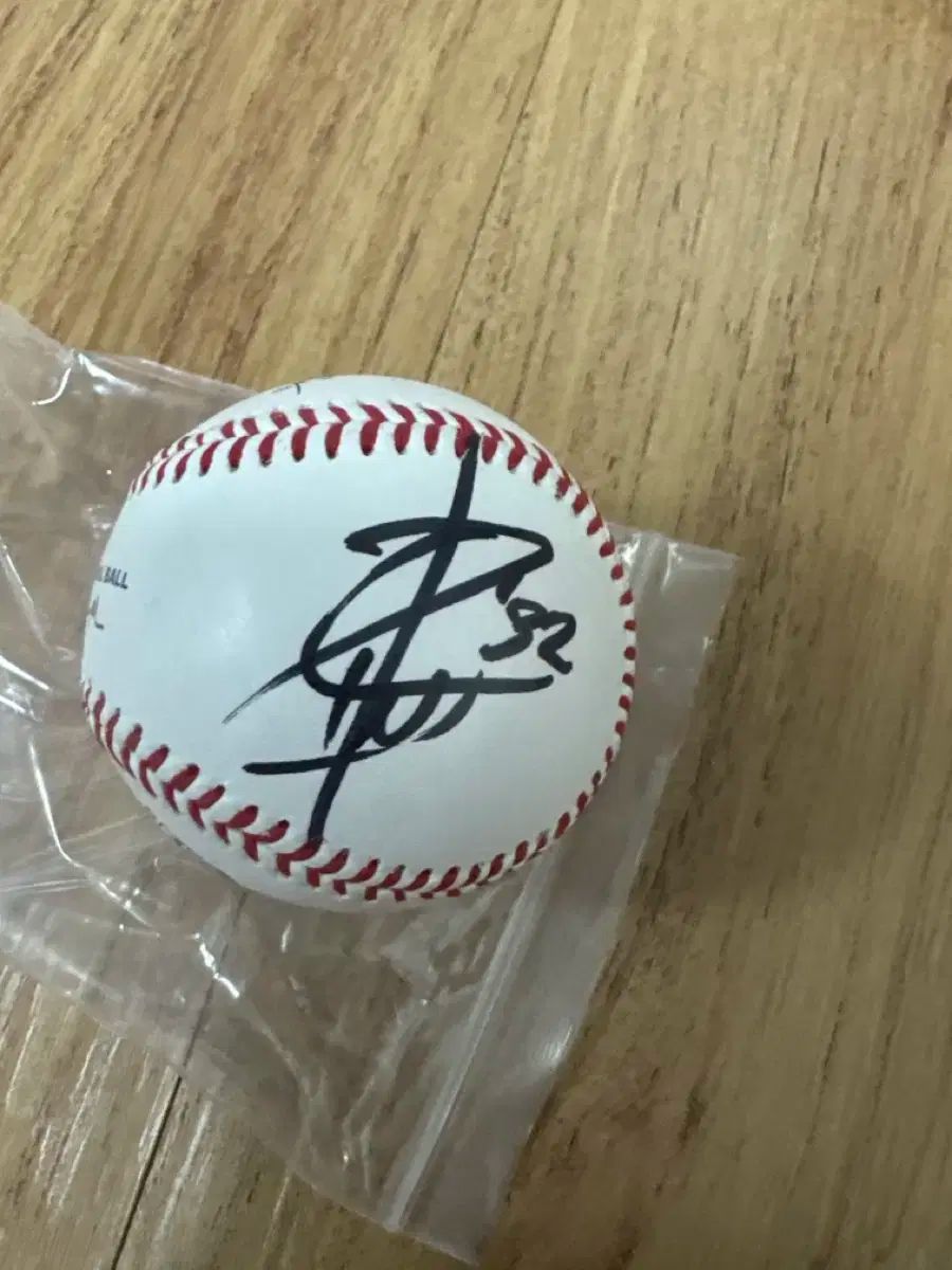 ゆ【最終値下げ】松岡凛 缶バッジ 88個 ゆ様専用【最終値下げ】松岡凛 缶バッジ 88個