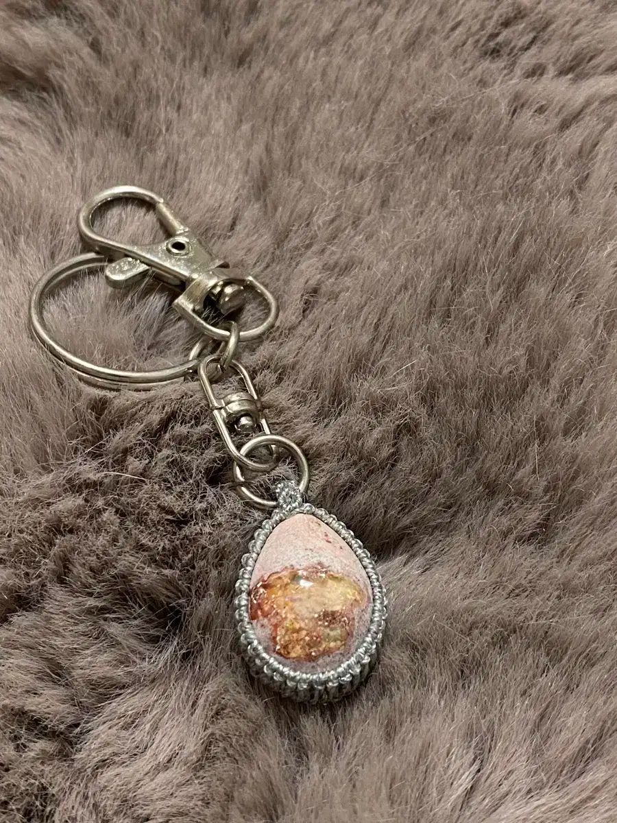 メキシカンオパールリボン結びキーホルダー