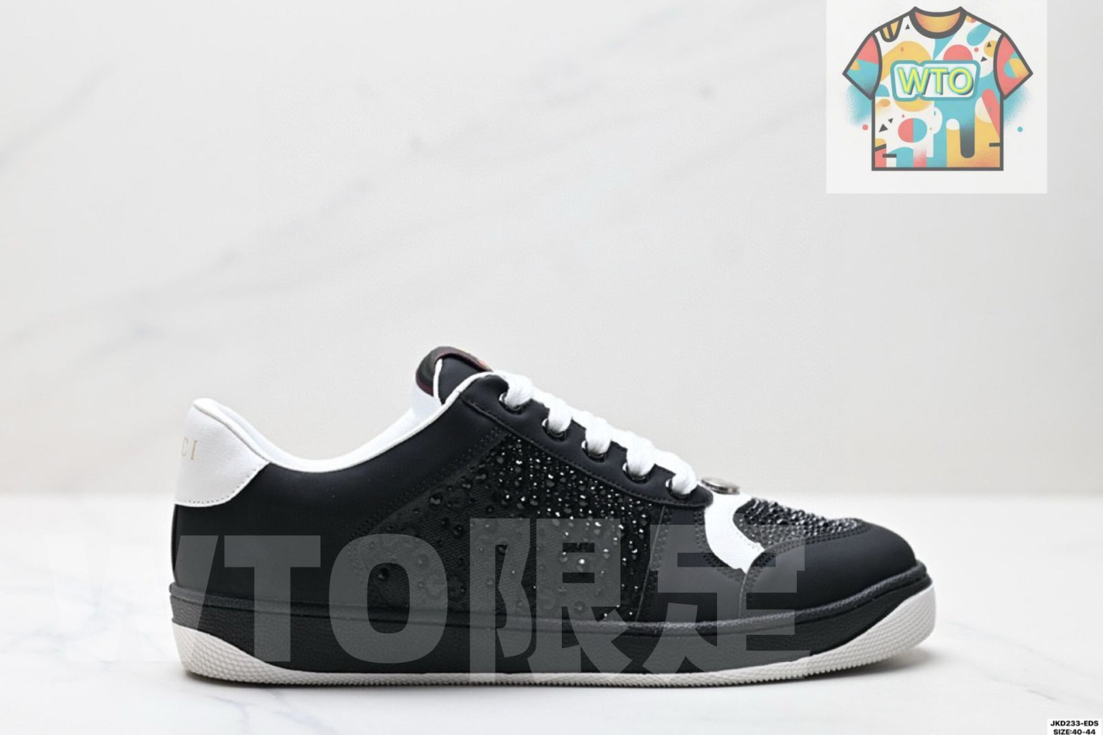 グッチ グッチ スターライト ダイヤモンド シリーズ 快適でクラシックなレースアップ 耐摩耗性と滑り止め ファッショナブルでクラシックなスニーカー