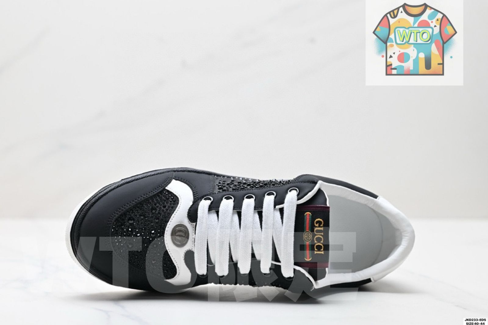 グッチ グッチ スターライト ダイヤモンド シリーズ 快適でクラシックなレースアップ 耐摩耗性と滑り止め ファッショナブルでクラシックなスニーカー