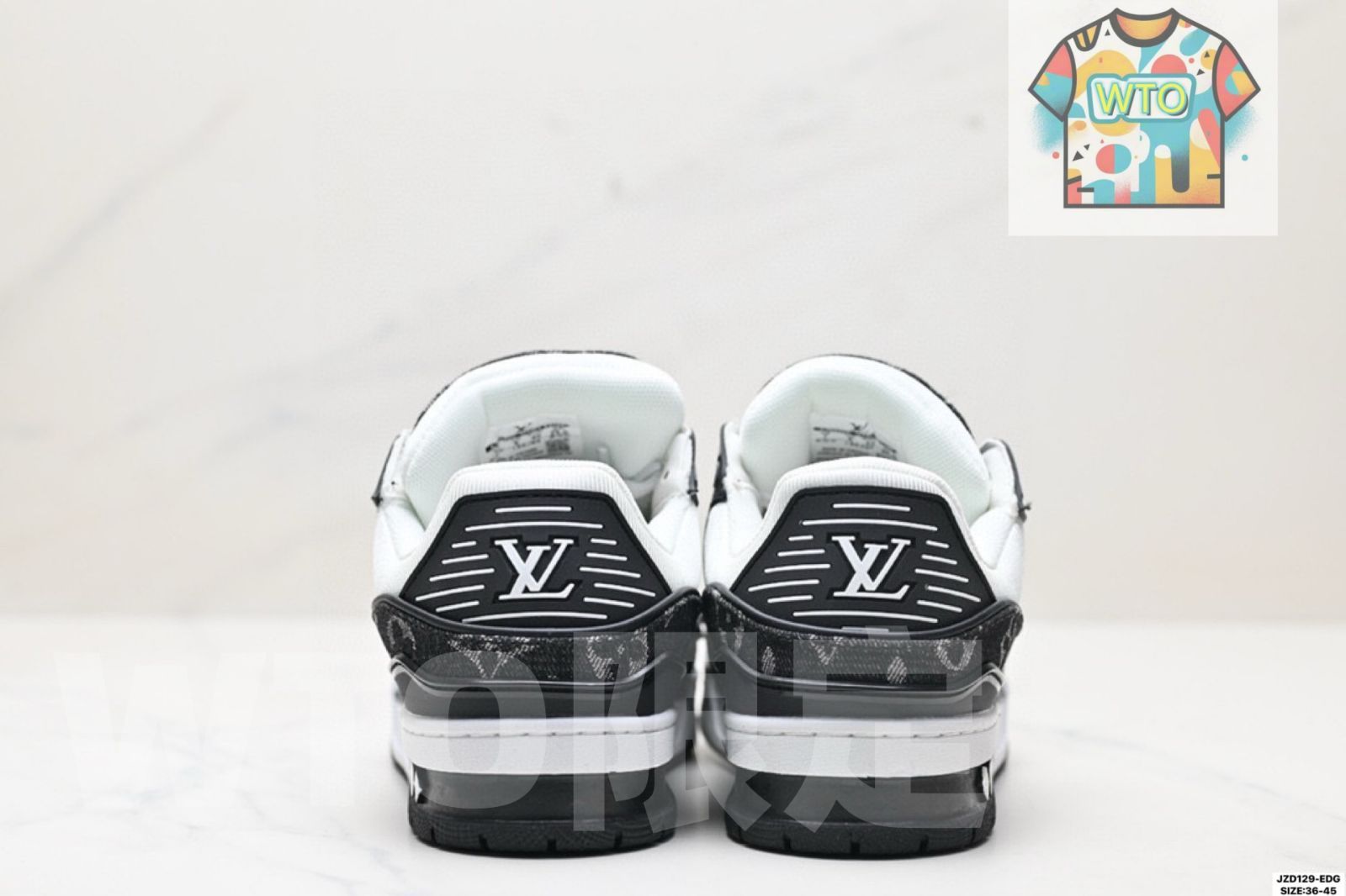 スニーカー ロー