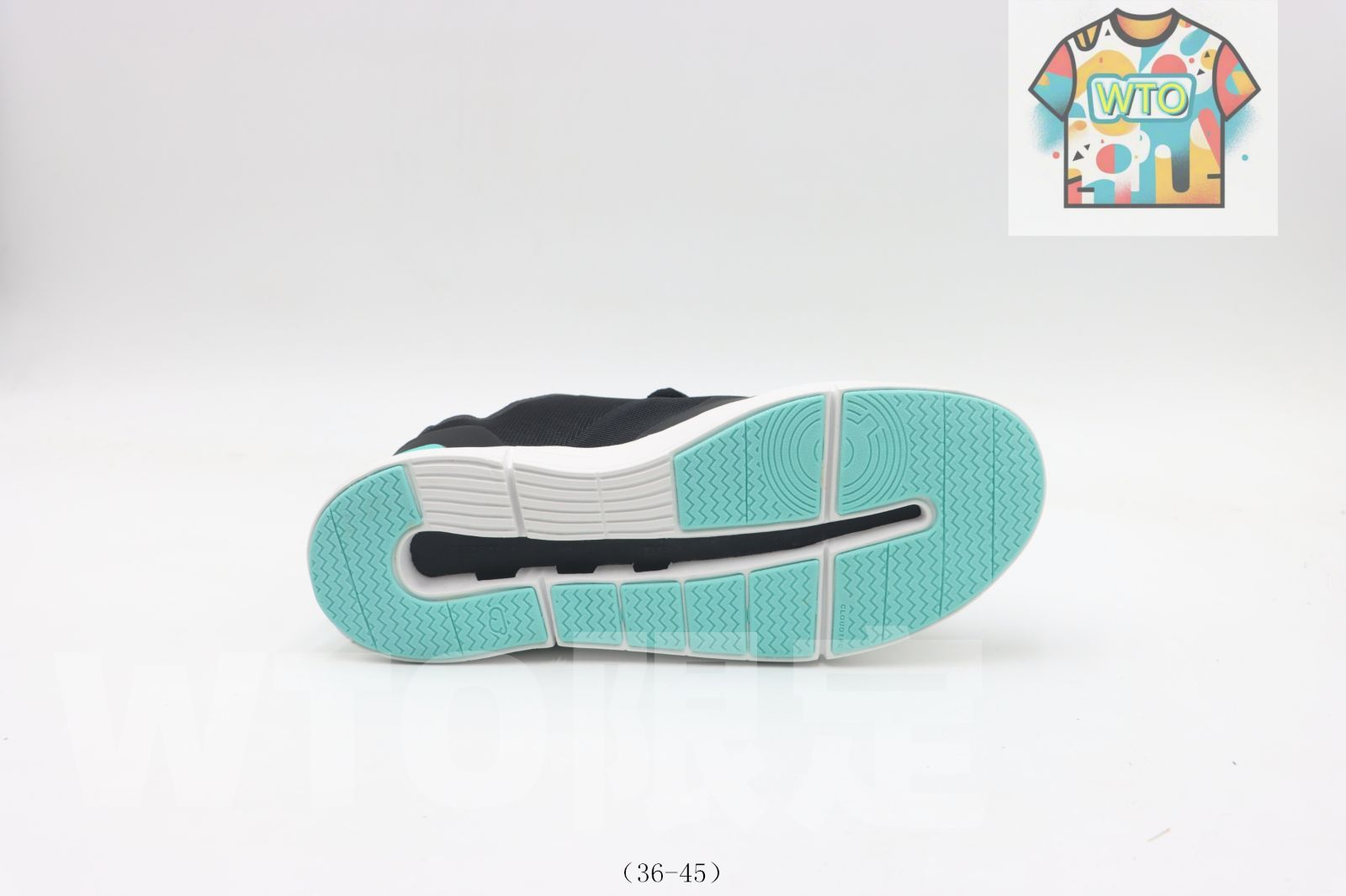 On-Runningランニングシューズ ブラック＆ブルー