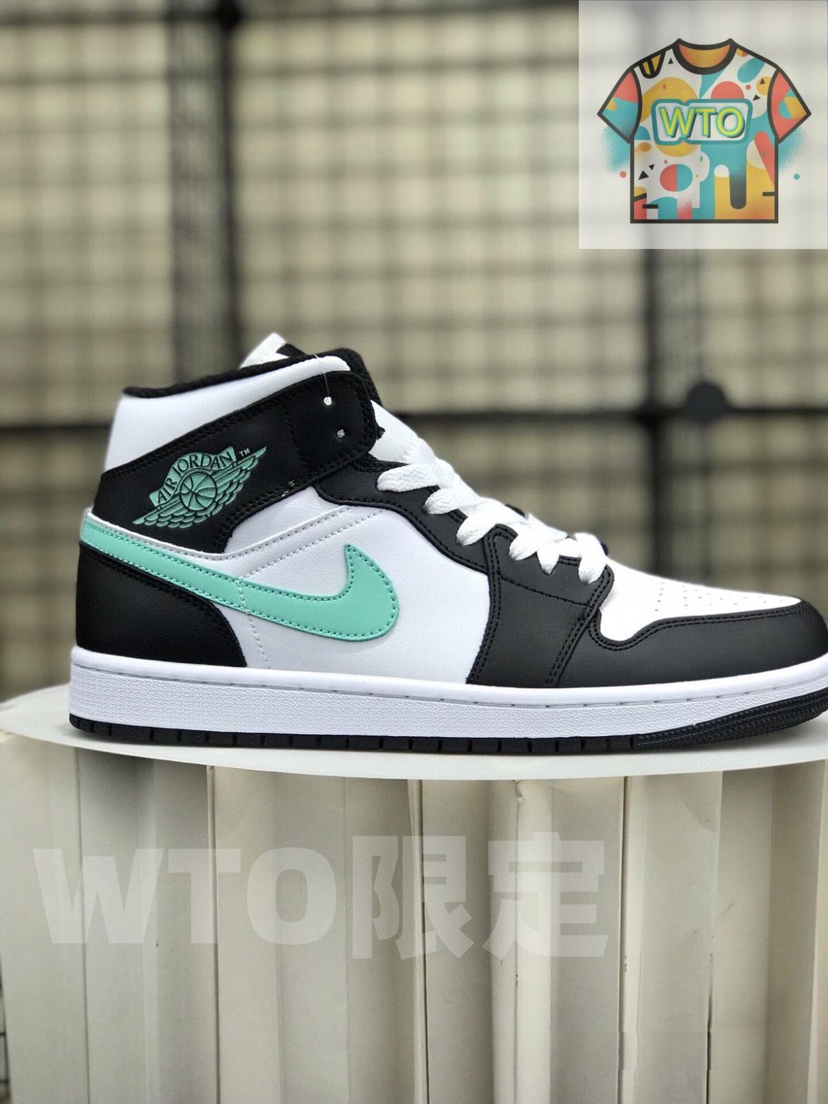 お げ 即 ナイキ スニーカーNike Air Jordan 1 Mid