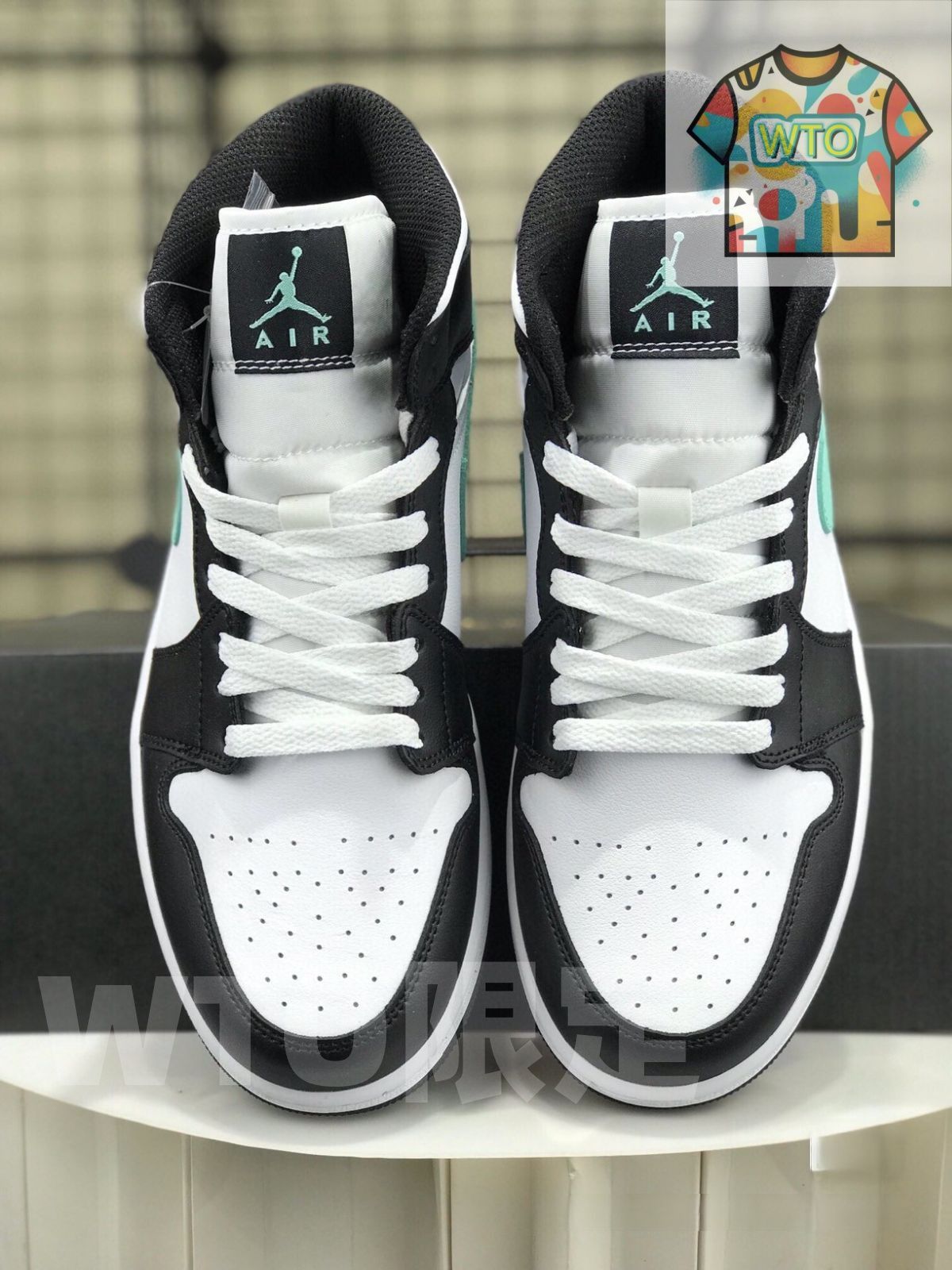 お げ 即 ナイキ スニーカーNike Air Jordan 1 Mid