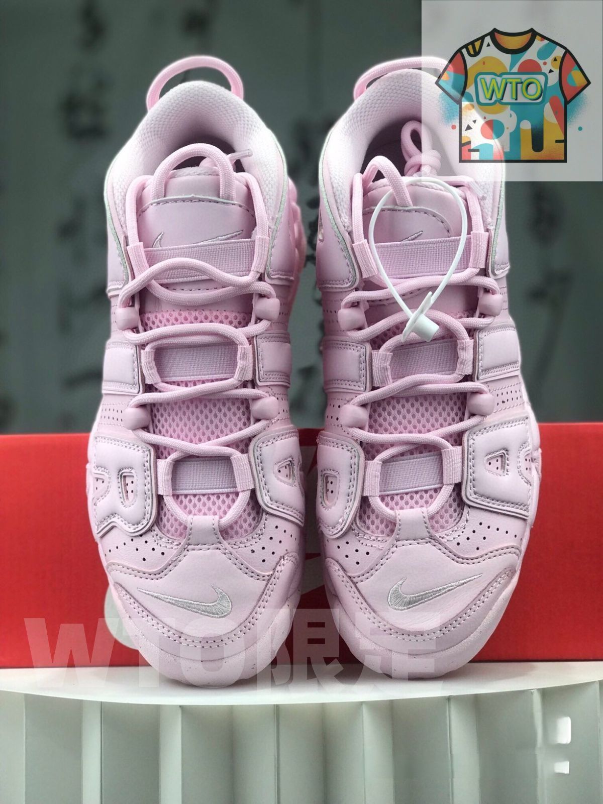 お げ 即 ナイキ w AIR MORE UPTEMPO dv 1137-600