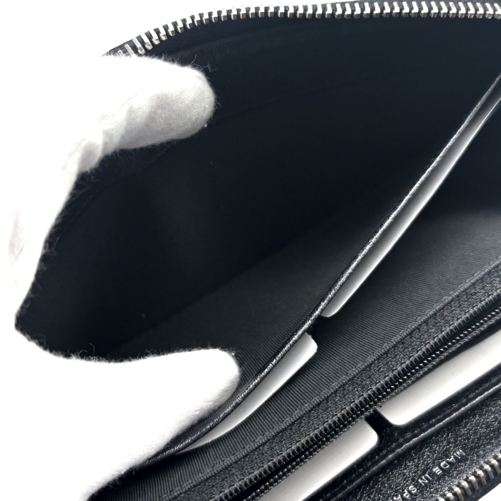 【極美品✨】シャネル 長財布 マトラッセ パンチング ラウンドジップ 極美品✨】シャネル 長財布 マトラッセ パンチング ラウンドジップ