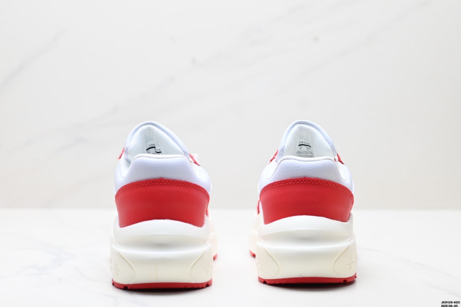 レッド＆ホワイト