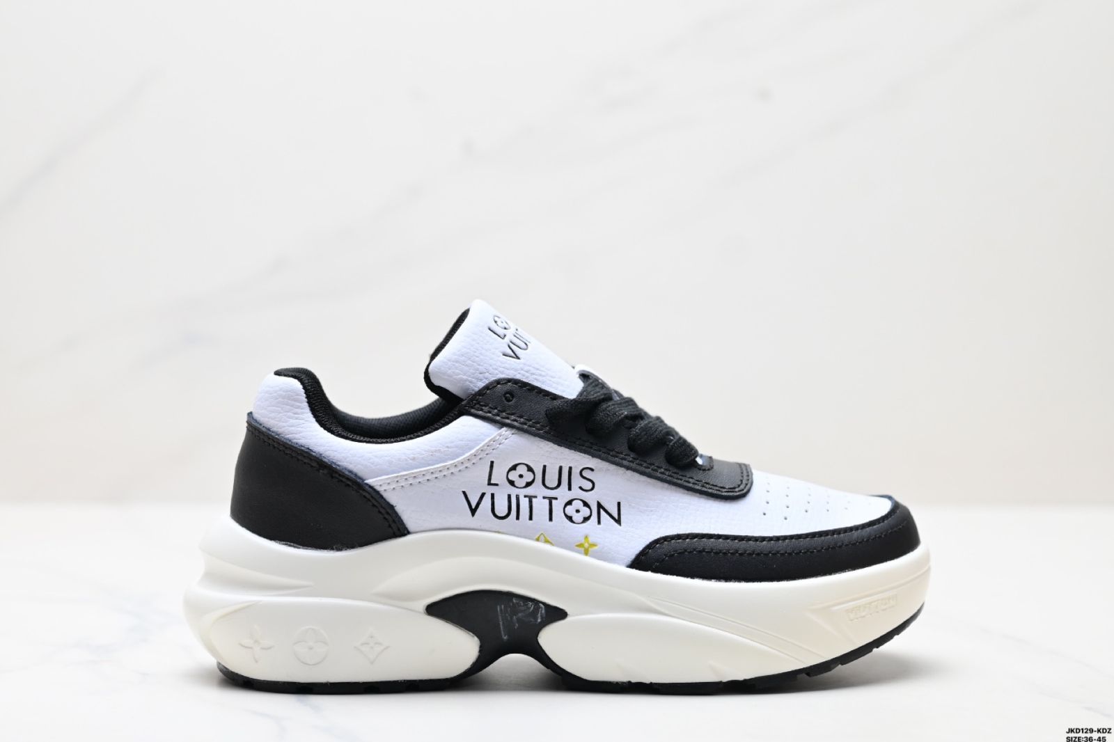 全新 ルイ ヴィトン トレーナー スニーカー ロー カジュアルスポーツシューズ ブラック&ホワイト-WTO輸入1