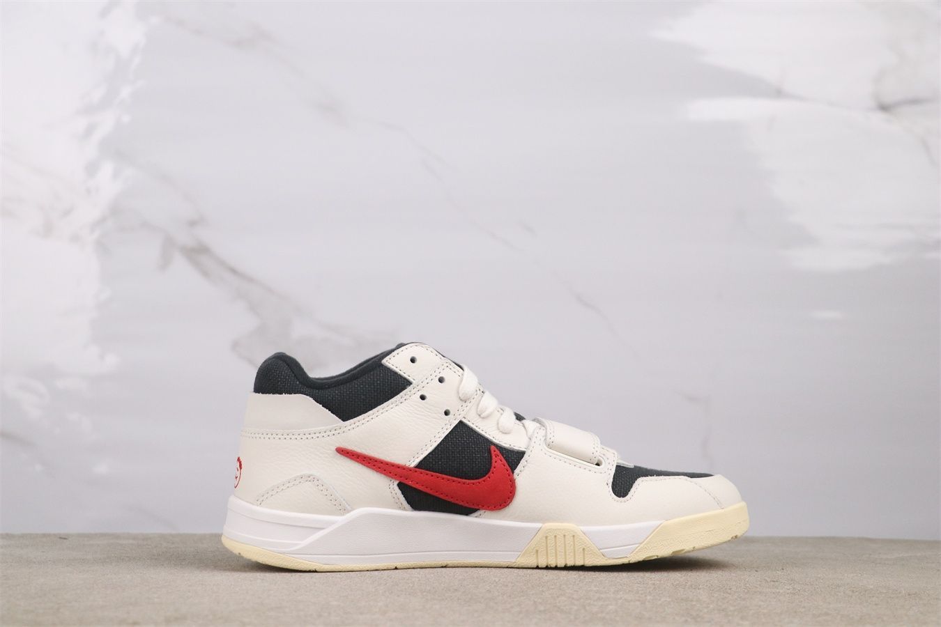 全新 トラヴィススコット × ナイキ ジョーダン ジャンプマンジャック TR ユニバーシティレッド FZ8117-101-WTO輸入1