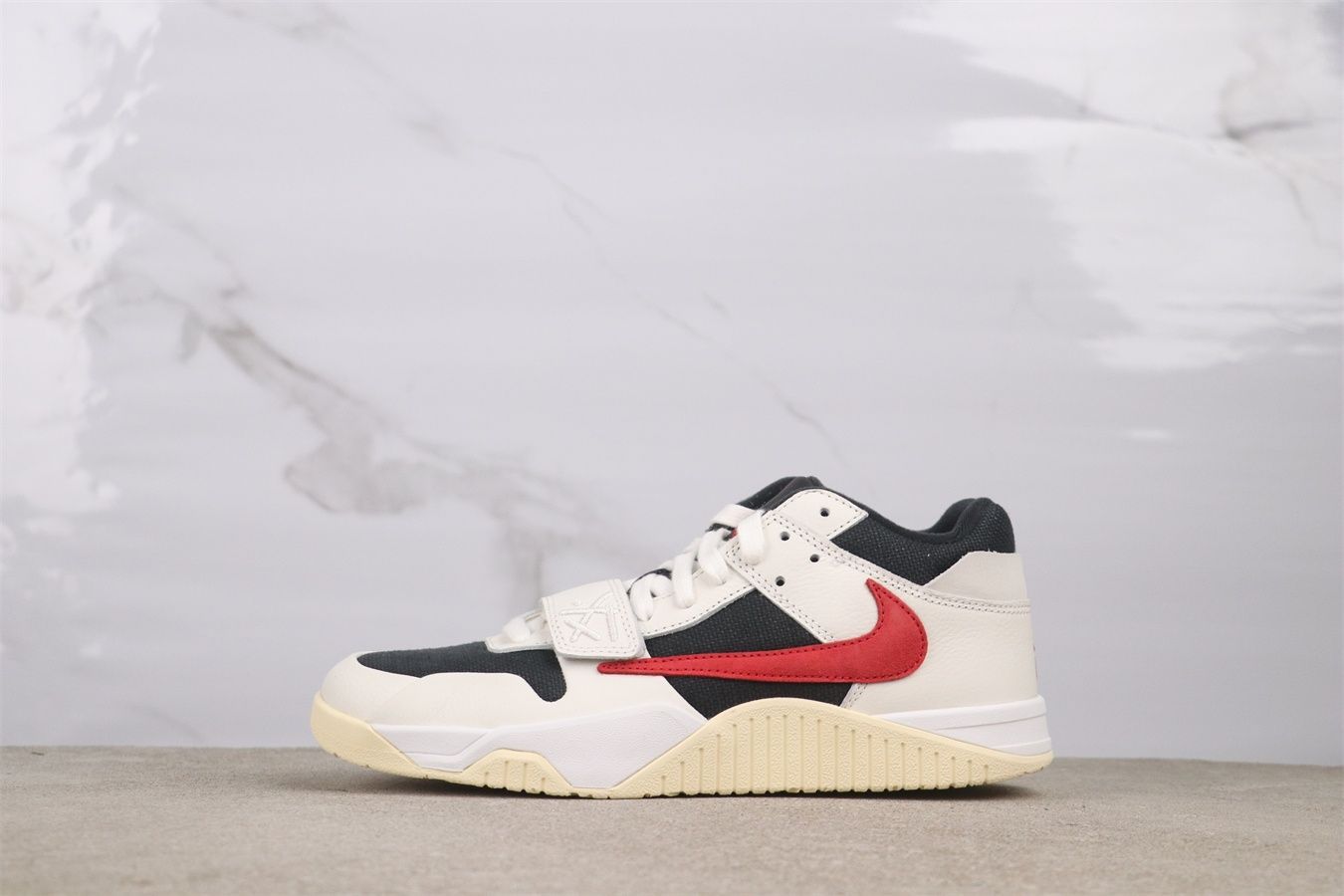 全新 トラヴィススコット × ナイキ ジョーダン ジャンプマンジャック TR ユニバーシティレッド FZ8117-101-WTO輸入1