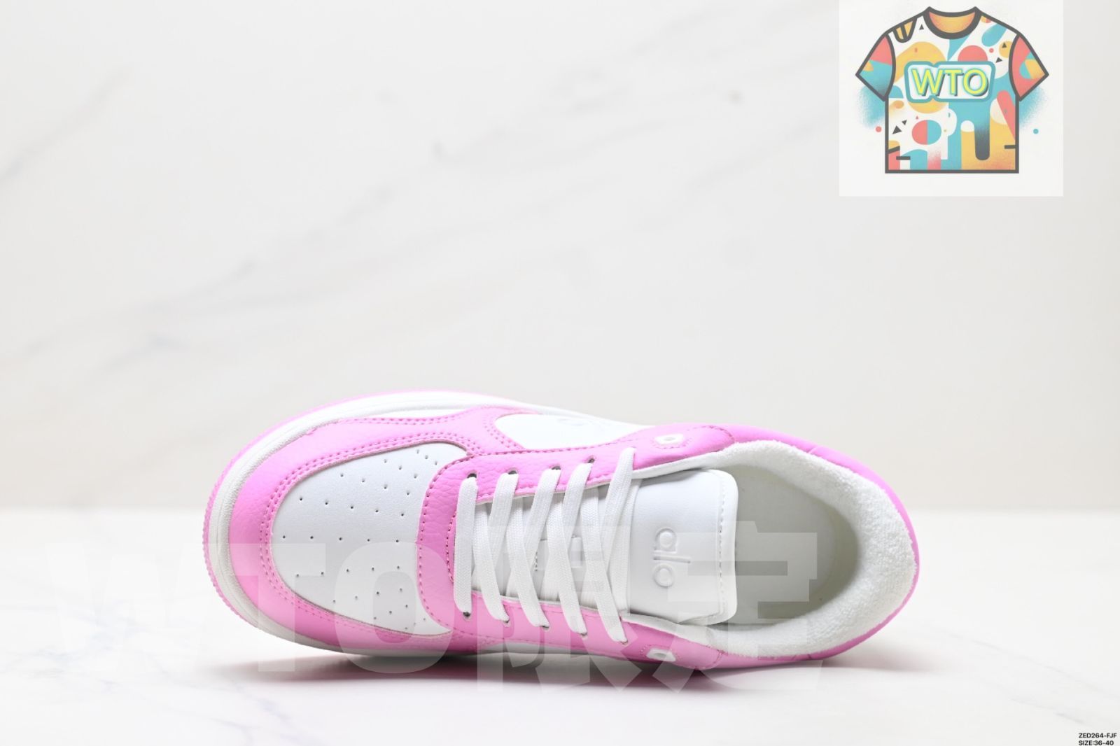 今日 alo yoga Recovery Mode ユニセックス マルチマッチング 軽量 滑り止め クッション付き ロートップ スニーカー 在庫 価格