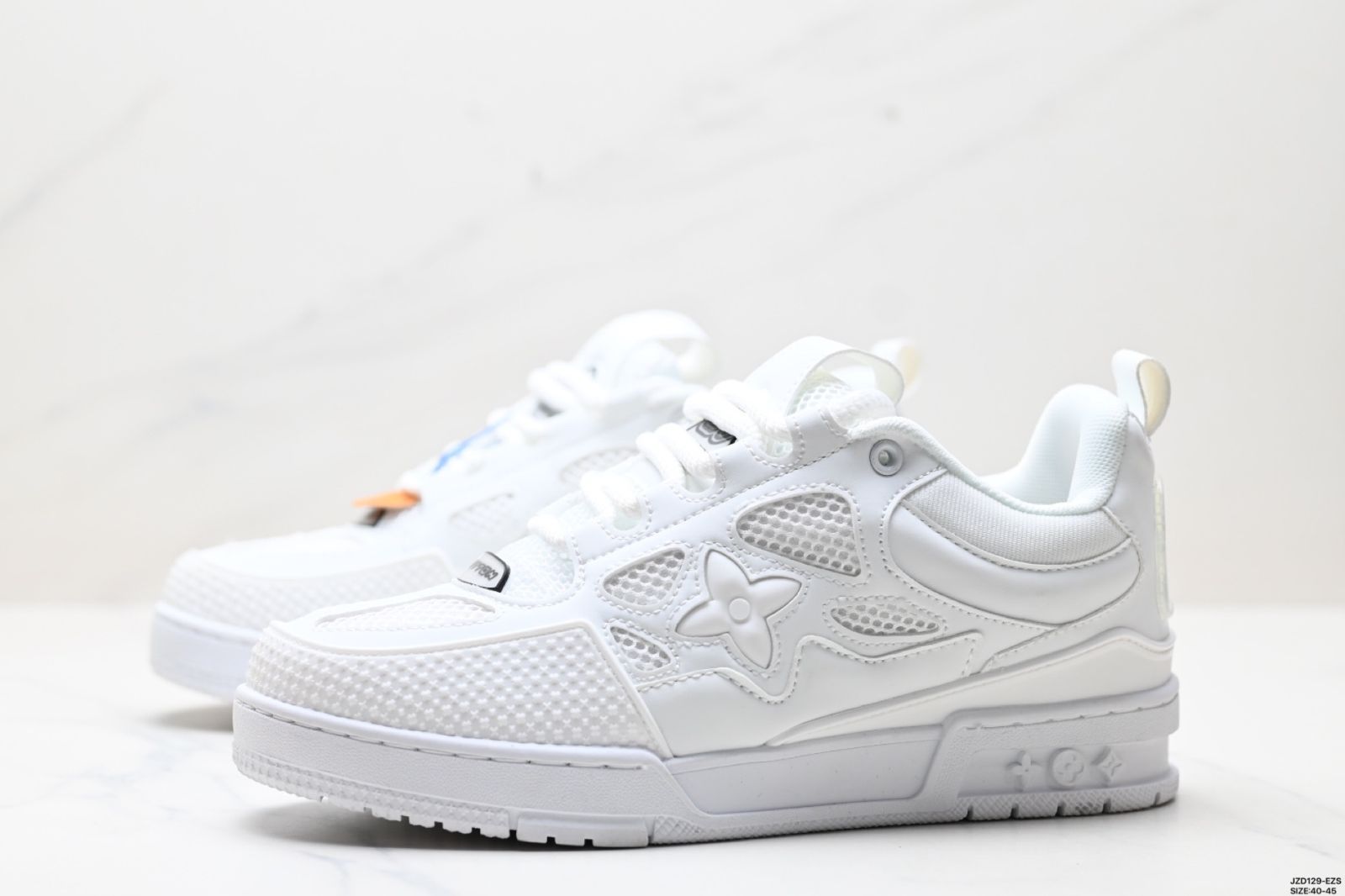 カジュアルスポーツシューズ 10-WTO輸入1