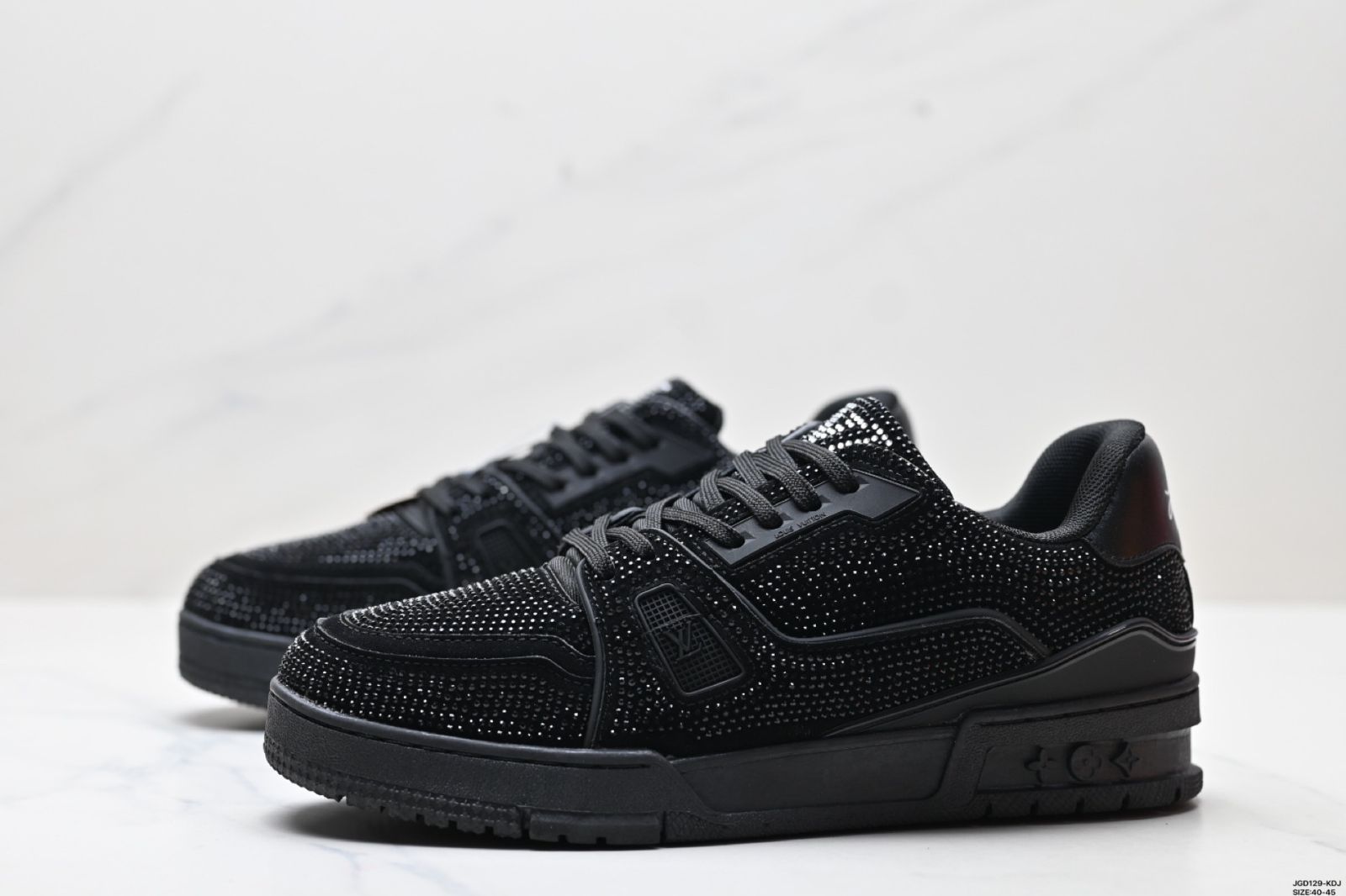  全新 ルイ ヴィトン トレーナー スニーカー ロー カジュアルスポーツシューズ 01 WTO輸入1 スニーカー 靴