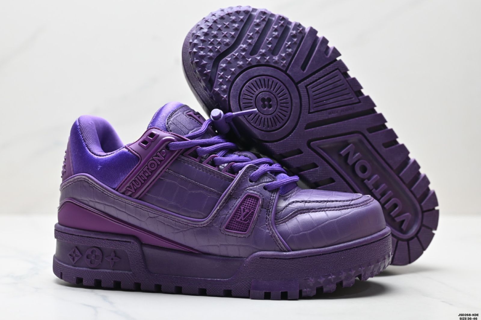 ヴィトン トレーナー